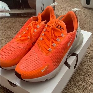 Nike Women Air Max 270